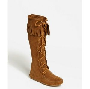 Minnetonka fringe boots
